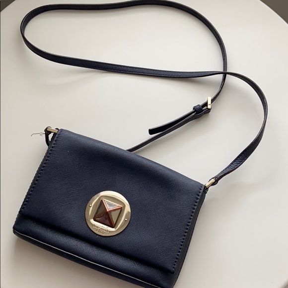 kate spade Handbags - KATE SPADE small crossbody